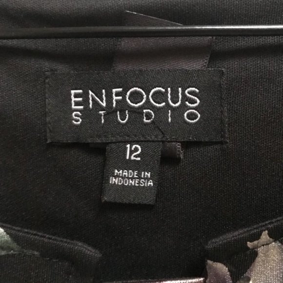 🖤🌸 💃Beautiful Enfocus Black Floral Dress - Picture 8 of 9